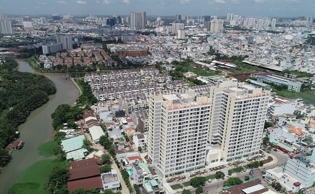 Thị trường nhà ở mất cân đối vì thừa căn hộ cao cấp